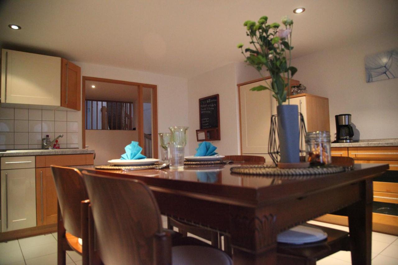 Wunderschoene Dachgeschoss - Maisonette Rostock Exteriér fotografie