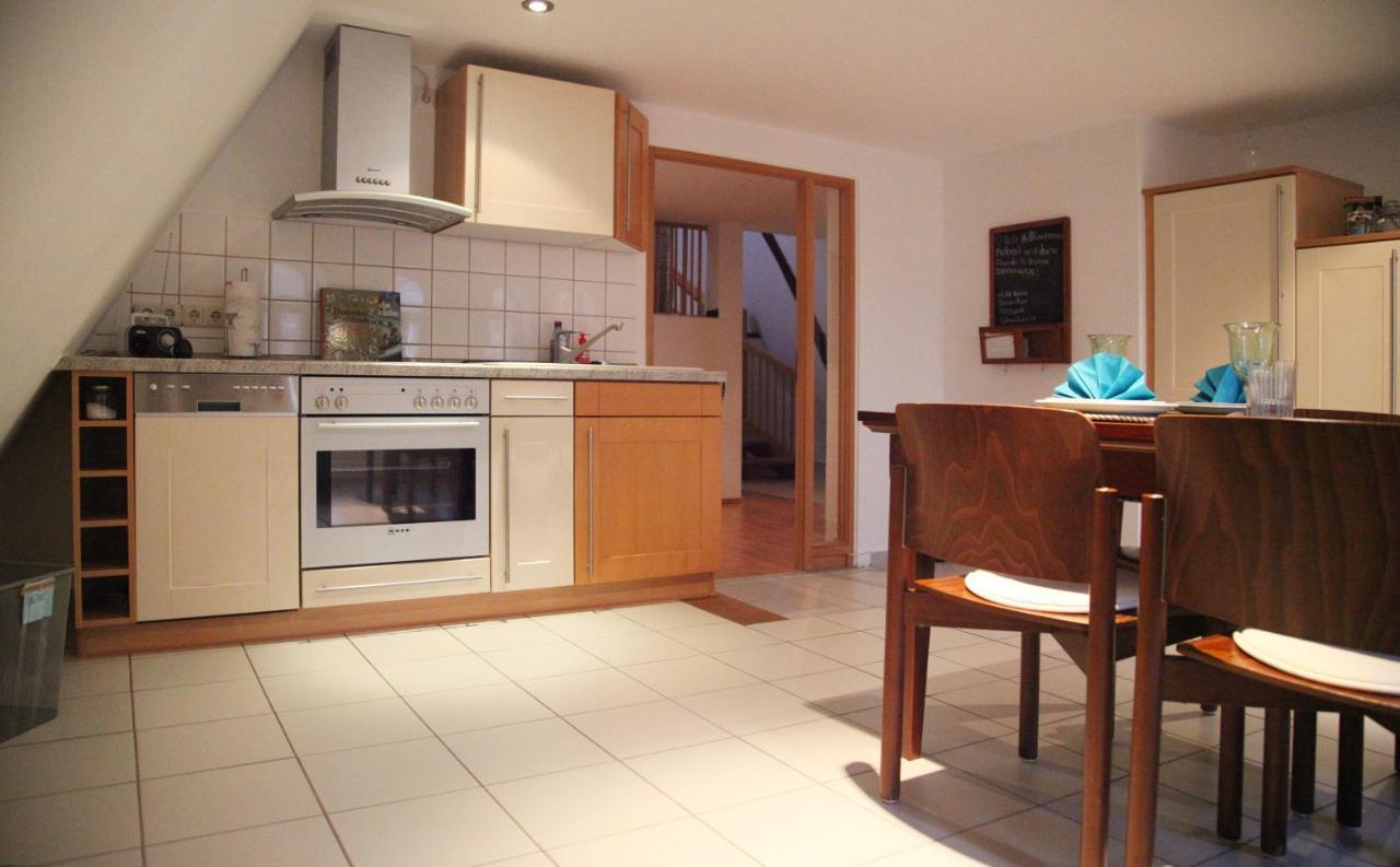Wunderschoene Dachgeschoss - Maisonette Rostock Exteriér fotografie
