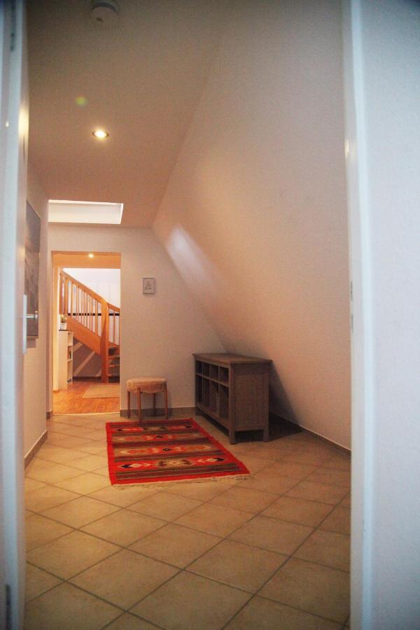 Wunderschoene Dachgeschoss - Maisonette Rostock Exteriér fotografie